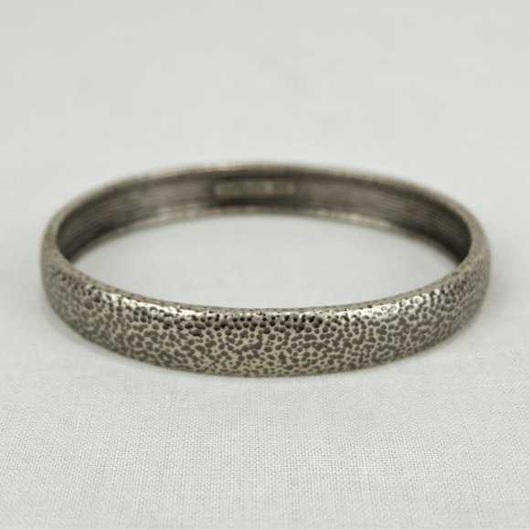 Barbara Boz Dark Silver-tone Hammered Bracelet Bangle - Picture 1 of 4